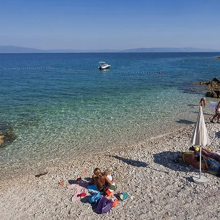 Appartamento B Ravni